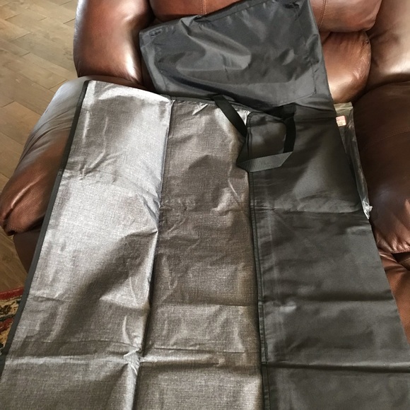 NIP Thirty one Fold N' Fun Mat - Charcoal Crosshatch - Picture 5 of 7